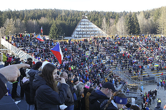 Organizátoi mistrovství svta v biatlonu, jeho sportovní ást zaíná zítra, oekávají ve Vysoina Aren celkovou návtvu kolem 200 tisíc fanouk.