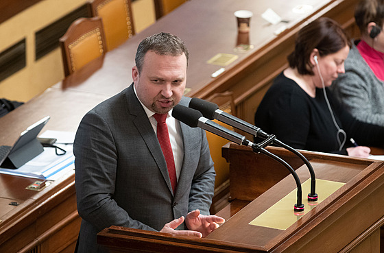 Ministr práce a sociálních vcí Marian Jureka ve Snmovn
