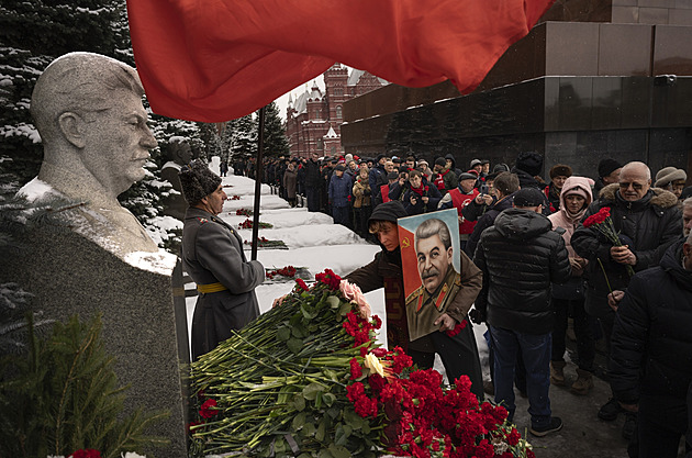 Stalin je zbraní proti Západu. Putin by se od něj měl učit, zní z Ruska