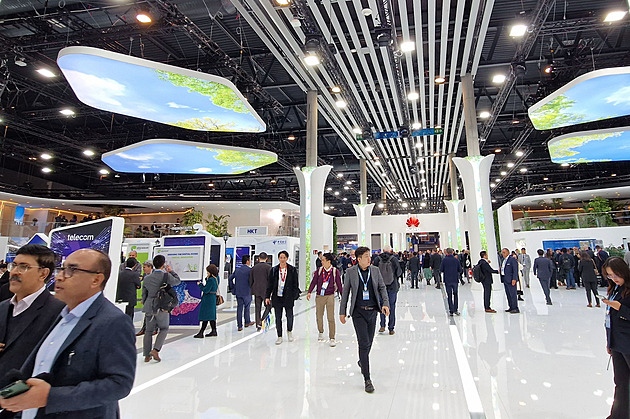 Volání s překladem nebo přímé přenosy z pralesní ligy umí 5G od Huaweie