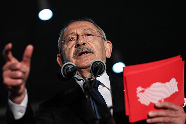 Turecký Gándhí bez charismatu. Kiliçdaroglu spojil opozici, teď jde na Erdogana