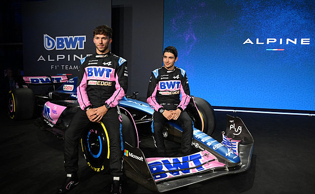PITWALK S KAROLINOU: Vítej, nová sezono, aneb modlitba pro jezdce s číslem 16