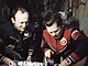 Vladimr Remek (vlevo) a Alexej Gubarev na palub orbitln stanice Saljut 6....