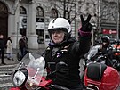 Spanilá jízda motocyklist Harley Davidson u píleitosti inaugurace Petra...