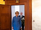 Nov zvolený prezident Petr Pavel a první dáma Eva Pavlová pichází na obd do...