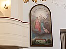Zámek lány - Obraz v zámeckém kostele zachycuje historickou podobu zámku. (1....