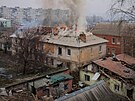 Pohled na budovy msta Bachmut zniené ruským vojenským úderem (27. února 2023)