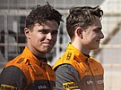 BENJAMÍNCI. Lando Norris (23) a Oscar Piastri (21) z McLarenu tvoí nejmladí...