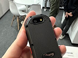 Unihertz mini telefony