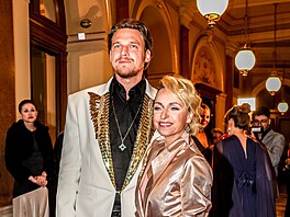 Vojtch Dyk a Tatiana Dyková na udílení cen eský lev (Praha, 4. bezna 2023)