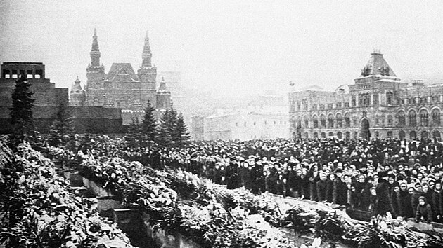 Rud nmst. Posledn rozlouen s Josifem Stalinem (9. bezna 1953)