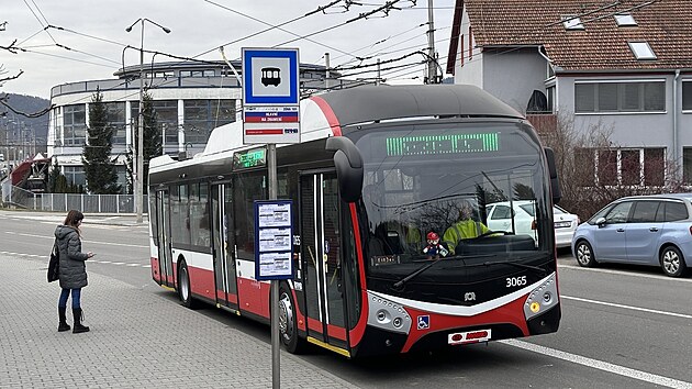 V Brně si složili první vlastní trolejbus Mario. Ve zkušebním provozu musí ujet 10 tisíc kilometrů.