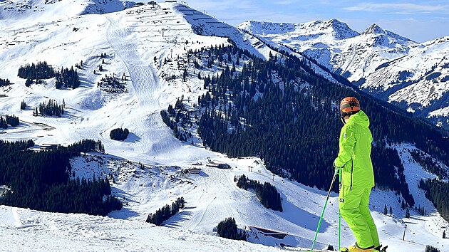 Pohled na Zwlferkogel (1 984 m)