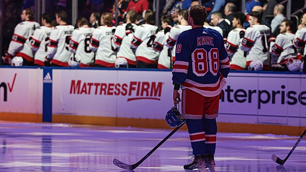 Patrick Kane krátce ped premiérou v dresu New York Rangers.