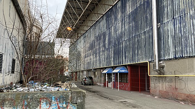 K nevzhlednm mstm Olomouce pat mimo jin zimn stadion. Vzhledem i...