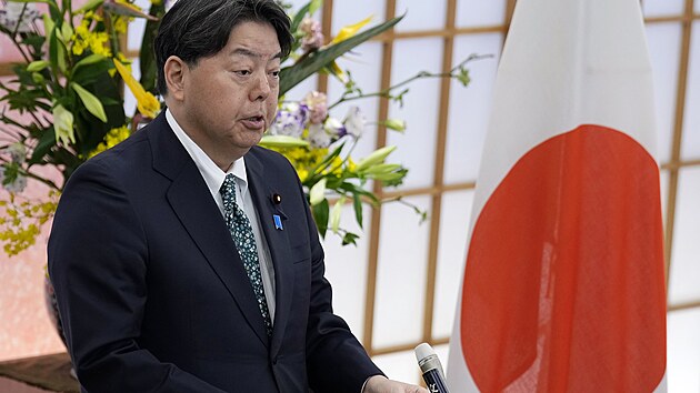 Japonsk ministr zahrani Joimasa Hajai na tiskov konferenci po oznmen jihokorejskho ministra zahrani Pak ina, e Soul odkodn lidi, kte za japonsk okupace museli vykonvat nucen prce (6. bezna 2023)