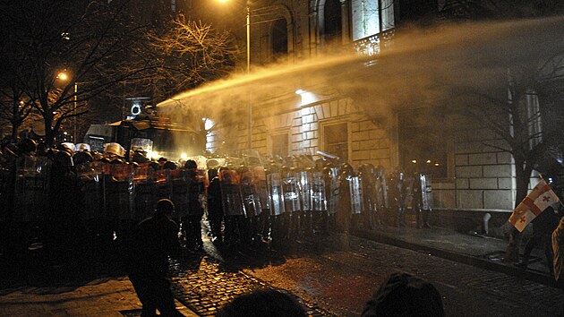 Protesty v hlavnm gruznskm mst Tbilisi proti nvrhu zkona o zahraninch agentech (8. bezna 2023)