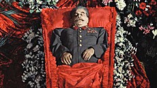 Dům odborů, Moskva. Rakev s tělem Josifa Stalina (6. března 1953)