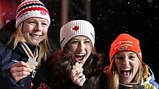 Závod na velkém m�stku na mistrovství sv�ta v Planici ovládla Kana�anka...