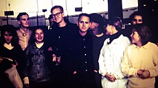 Andy Fletcher a Martin Gore v oble�ení �eských fanou�k� v Praze v roce 1988