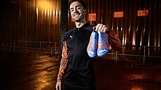 Jack Grealish s kopa�kami, díky nim� jeho konto nabobtná o více ne� 260 milion�...