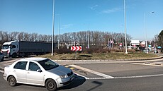 Odsud bude automobilový ornament nejlépe vid�t.