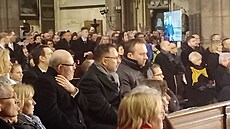 V katedrále sv. Víta sledují ekumenickou modlitbu nad novým prezidentem i...