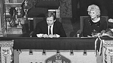Slavnostní pedstavení na poest Václava Havla (1.ledna 1990)