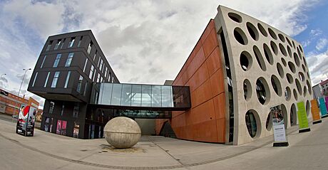 Budova Nového divadla v Plzni. 
