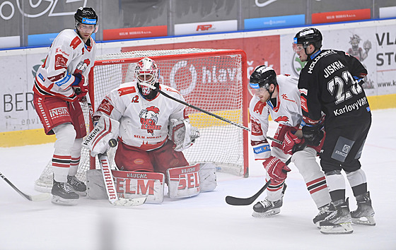 Branká Olomouce Branislav Konrád ve tvrtém zápase pedkola play off proti...