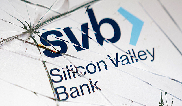 Matka zkrachovalé banky SVB vyhlásila bankrot, žádá ochranu před věřiteli