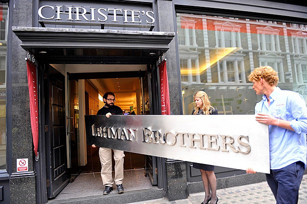 Švédské ztráty v Americe. Ratingové agentury se z krize kolem Lehman Brothers vůbec nepoučily