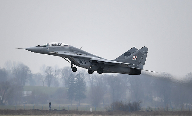 Polsko předá Ukrajině čtyři stíhačky MiG-29, další poskytne po servisu