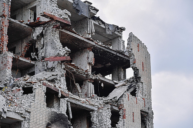 Ukrajinské Lidice. Rusové vyřadili ze seznamu obcí město, jež srovnali se zemí