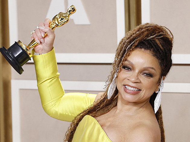 Vzdala hold africké kultuře a je první černou ženou, která má dva Oscary