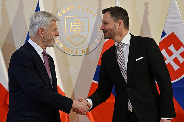 Prezident Pavel chce tlumit vášně kolem důchodů. Sám je však brzy roznítí