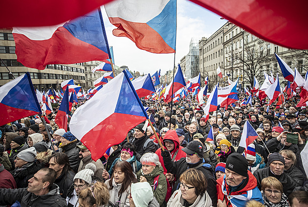 Blbost, či genocida? Stát si s radikály poradí, ale pozor na atmosféru