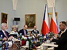 Prezidenti Petr Pavel a Andrzej Duda na setkání len národních delegací v...
