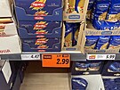 Tstoviny v polském Lidlu za cenu zhruba 15 korun eských (10. bezna 2023)