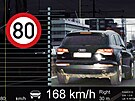 Cizinec kolem policejn�ho vozu profi�el rychlost� 170 kilometr� v hodin�