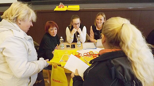 Naj�t zam�stn�n� mohou uprchl�ci z Ukrajiny i na veletrz�ch pr�ce, na jejich� po��d�n� se rovn� pod�l� Krajsk� hospod��sk� komora.