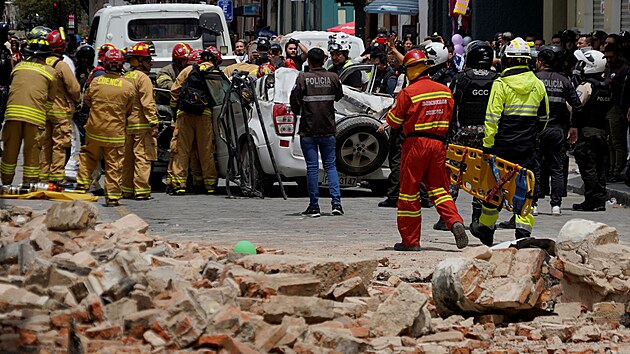 Druhé největší město Ekvádoru Cuenca zasáhlo zemětřesení o síle 6,7. (18. března 2023)