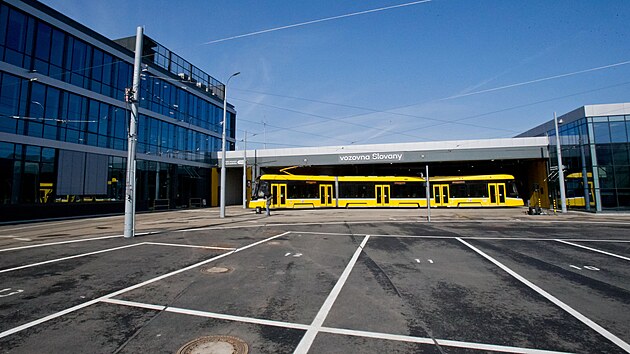 Nová vozovna tramvají Plzeňských městských dopravních podniků za 1,7 miliardy. (16. 3. 2023)