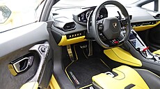 Lamborghini Huracán EVO, které prodává ministerstvo vnitra.
