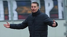 Spar�anský trenér Brian Priske b�hem utkání v Ostrav�