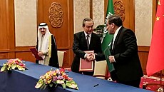 ínský diplomat Wang I pomohl zprostedkovat dohodu mezi Íránem a Saúdskou...
