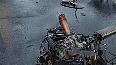 �elní srá�ka dvou osobních aut uzav�ela ve st�edu kolem p�l �esté ve�er...