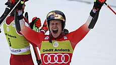 Marco Odermatt po v ob�ím slalomu v Soeldenu.