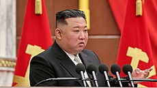Severokorejský vůdce Kim Čong-un nařídil armádě, aby zintenzivnila cvičení na...