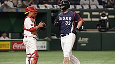 Matji Meníkovi se bhem tetí smny proti ín na World Baseball Classic...